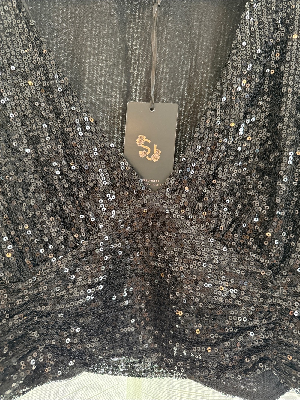 NWT Black Sequin Long Sleeve V-Neck Crop Top XL - Picture 6 of 8